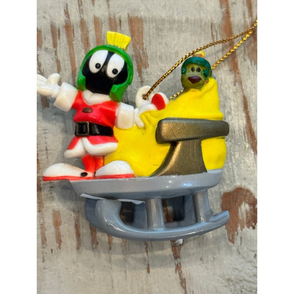 Vintage Looney Tunes Marvin the Martian as Santa on Sleigh K9 Christmas Ornament